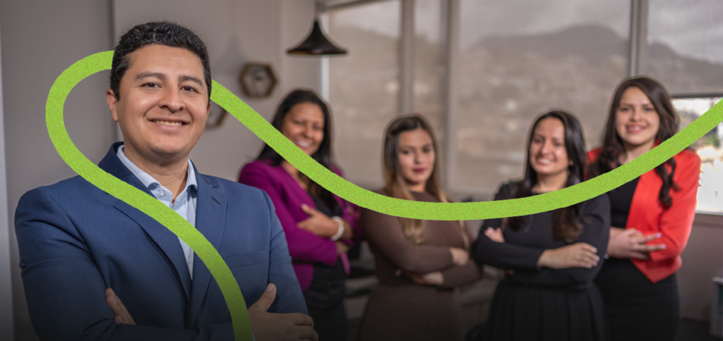 Equipo de NB Contadores acompañando a inversionistas extranjeros en la creación de empresas en Colombia.